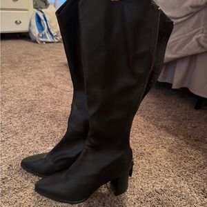 Black Knee-High Women's Boots